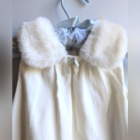 NWT...Baby Gap soft faux fur collared sleeveless corduroy dress (18-24 months) - Picture 4 of 11